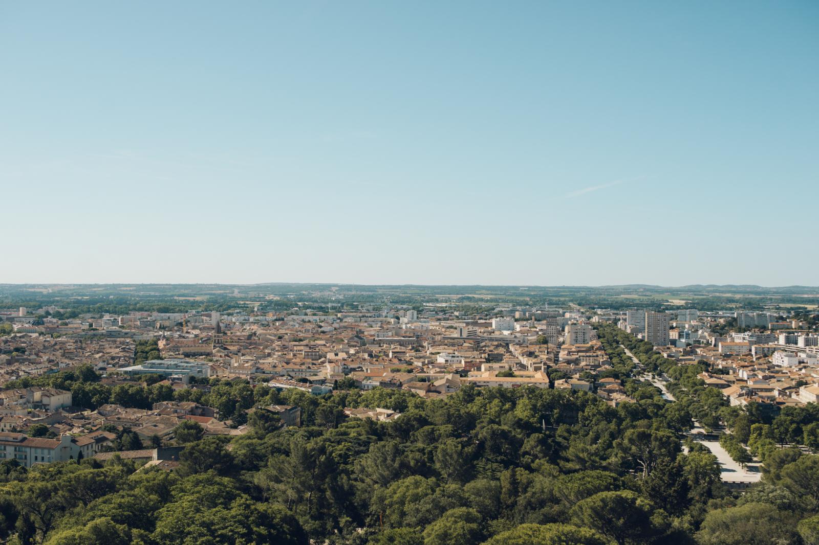 Vue panoramique de la ville de Nîmes